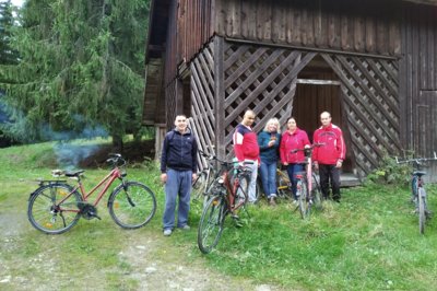 Dobrovoľníci zo ŽSK na cyklistickej túre